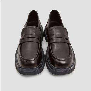 NWT Platform Penny Loafers (Chocolate)
